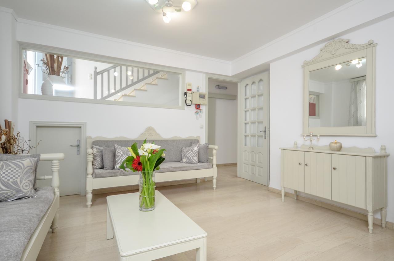 Golden Beach Studios Down Town Naxos City Экстерьер фото