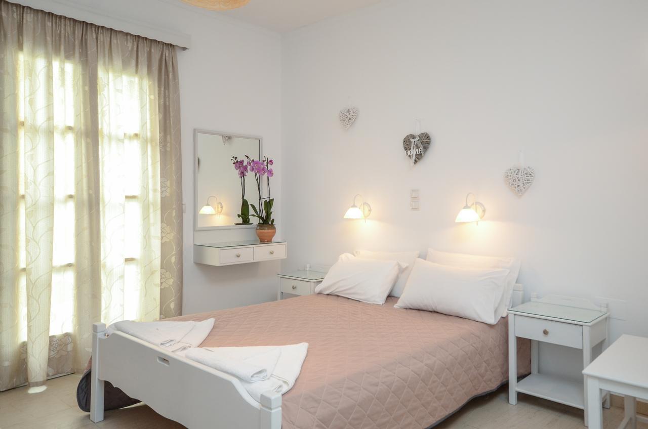 Golden Beach Studios Down Town Naxos City Экстерьер фото