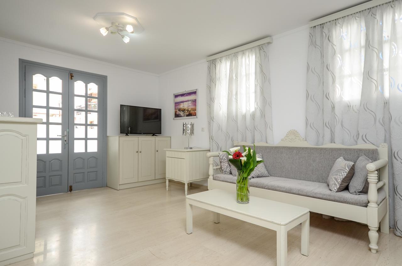 Golden Beach Studios Down Town Naxos City Экстерьер фото
