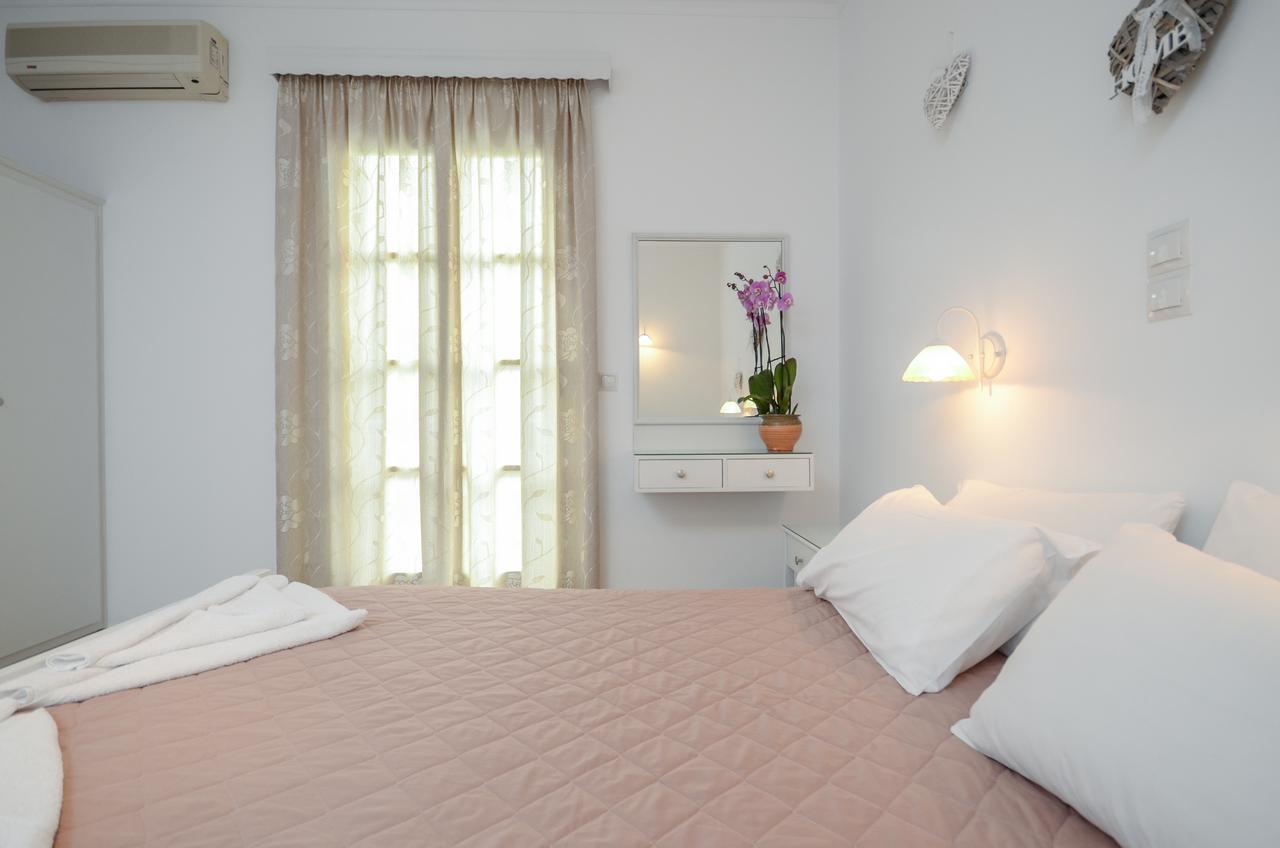 Golden Beach Studios Down Town Naxos City Экстерьер фото