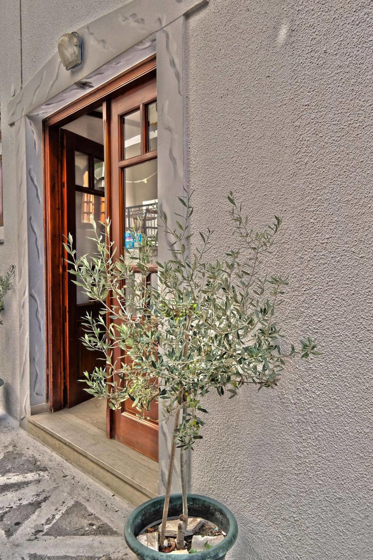 Golden Beach Studios Down Town Naxos City Экстерьер фото